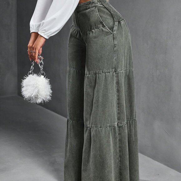 Army Green Women's Loose Boyfriend Style Distressed Hem Patchwork Denim Jeans - Picture 2 of 9